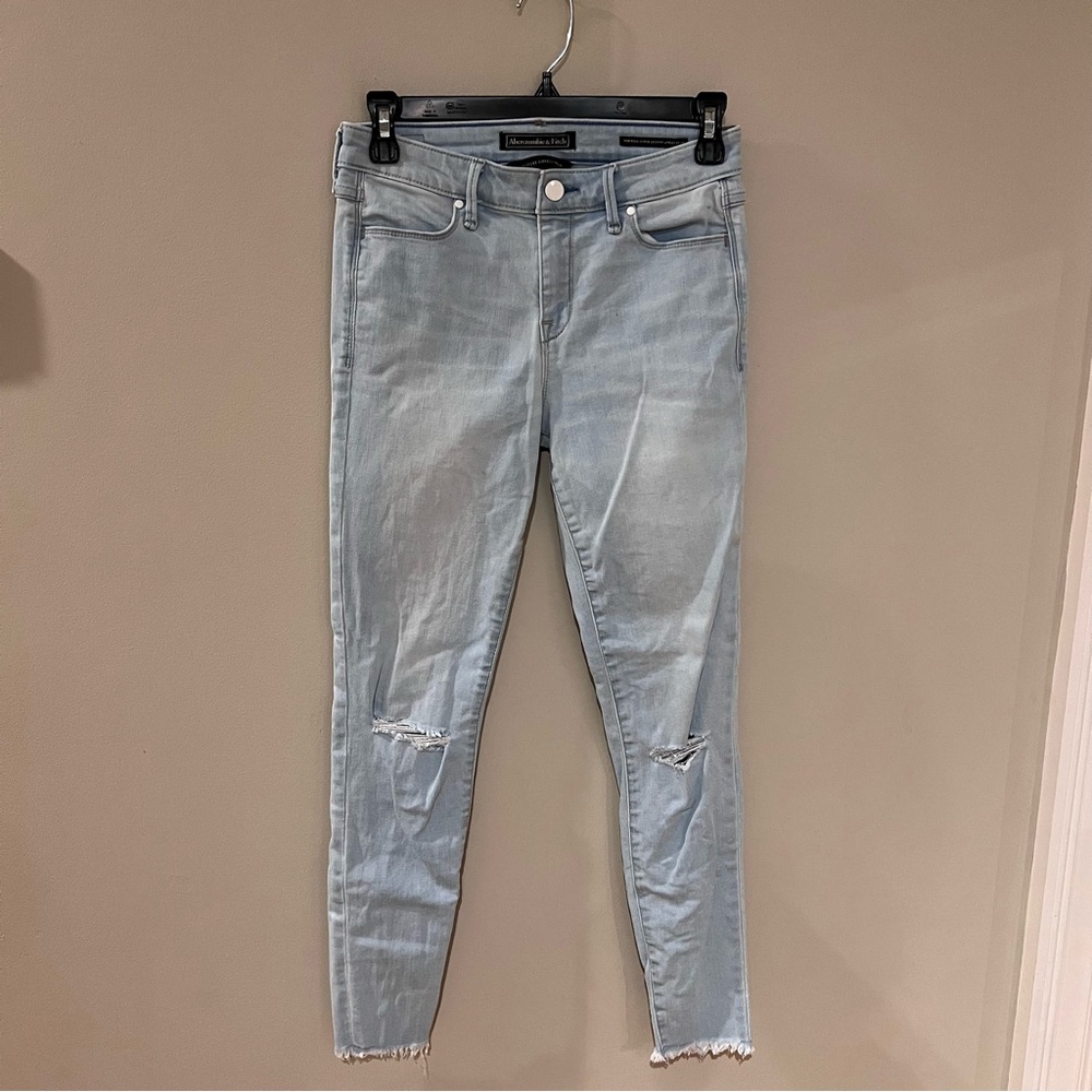 Abercrombie & Fitch Mid Rise Super Skinny Ankle Jeans Size 26